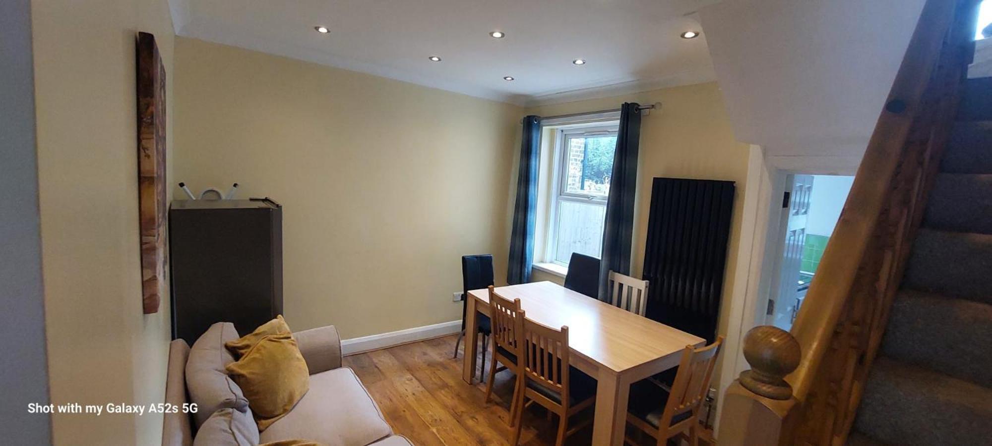 Three Bedroom House Lancaster Road London Kültér fotó